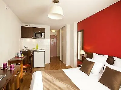 Sejours & Affaires Paris-malakoff 3* מאלאקוף