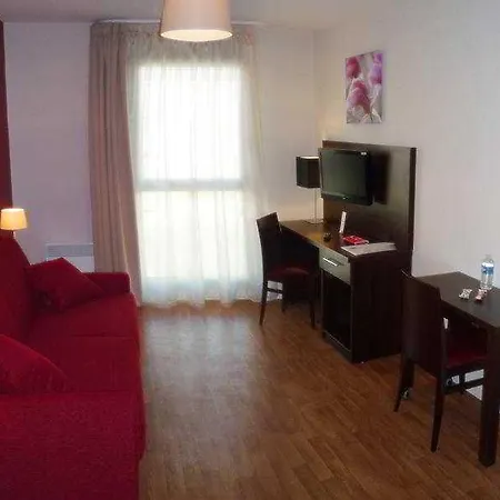 Sejours & Affaires Paris-malakoff 3* Malakoff