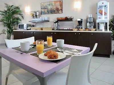 Aparthotel Sejours & Affaires Paris-malakoff 3*